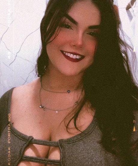 Photo nue de fuite OnlyFans de Infelizmentekaren