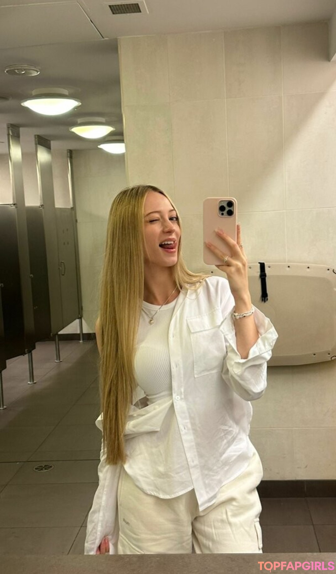 Photo nue de fuite OnlyFans de Sophia Diamond #1104