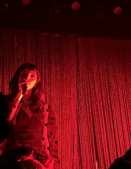 Lauren Mayberry