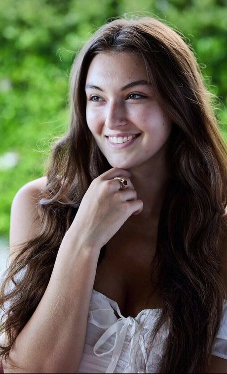 Rachel Michelle