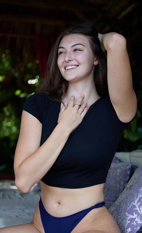 Rachel Michelle