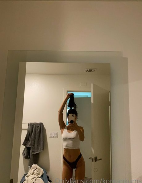 Photo nue de fuite OnlyFans de Koreankums