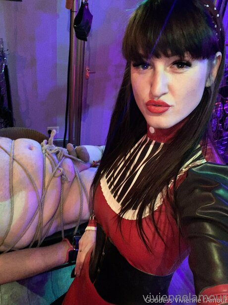 Photo nue de fuite OnlyFans de Viviennelamour