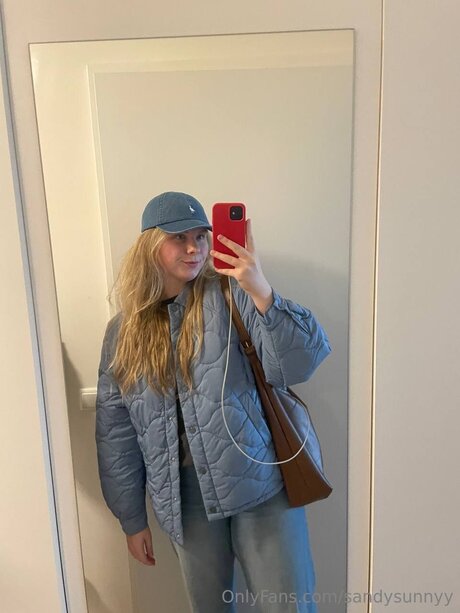 Photo nue de fuite OnlyFans de Sandysunnyy