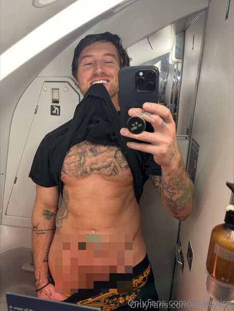 Photo nue de fuite OnlyFans de Scottysire