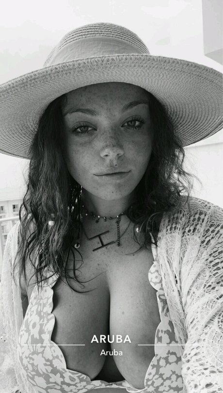 Photo nue de fuite OnlyFans de Hannahblanco1