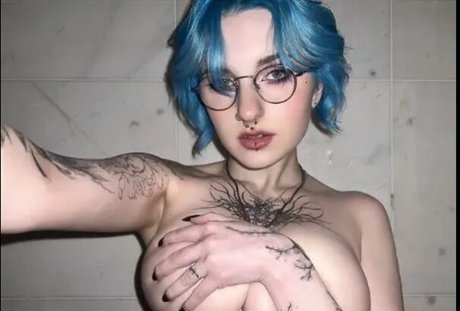 Photo nue de fuite OnlyFans de Lyra Crow