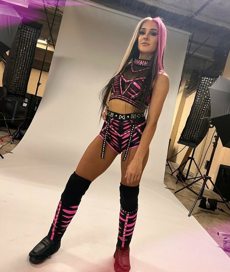 Dakota Kai