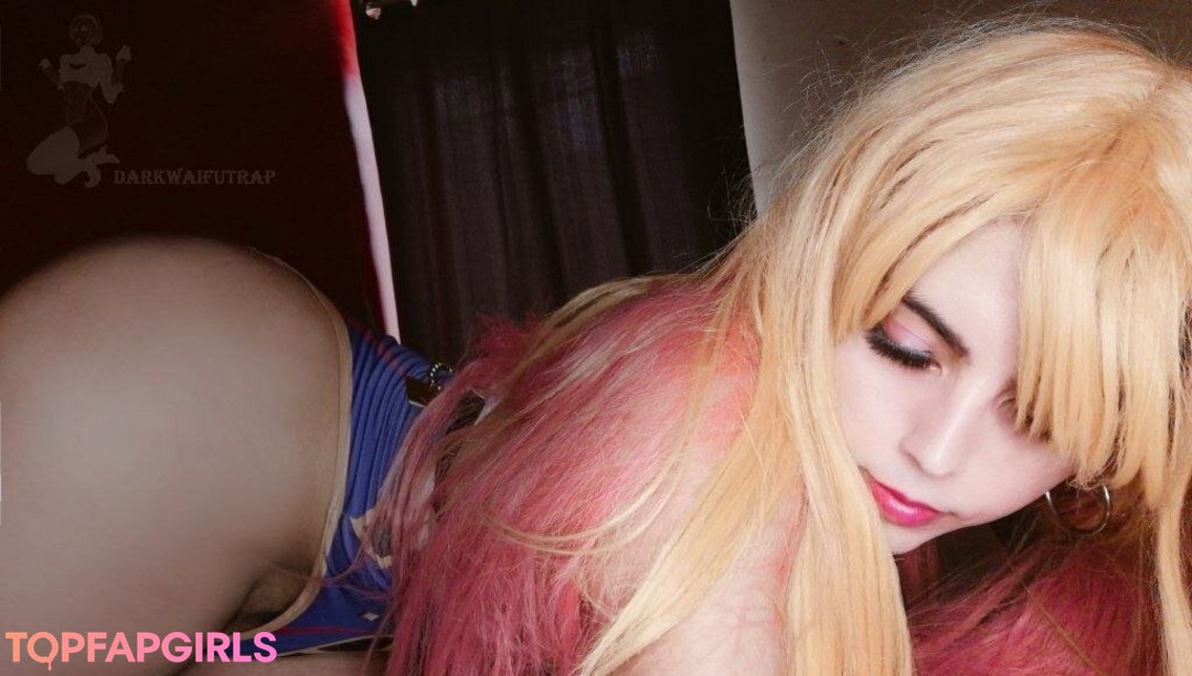 Photo nue de fuite OnlyFans de Darkwaifutrap #1088