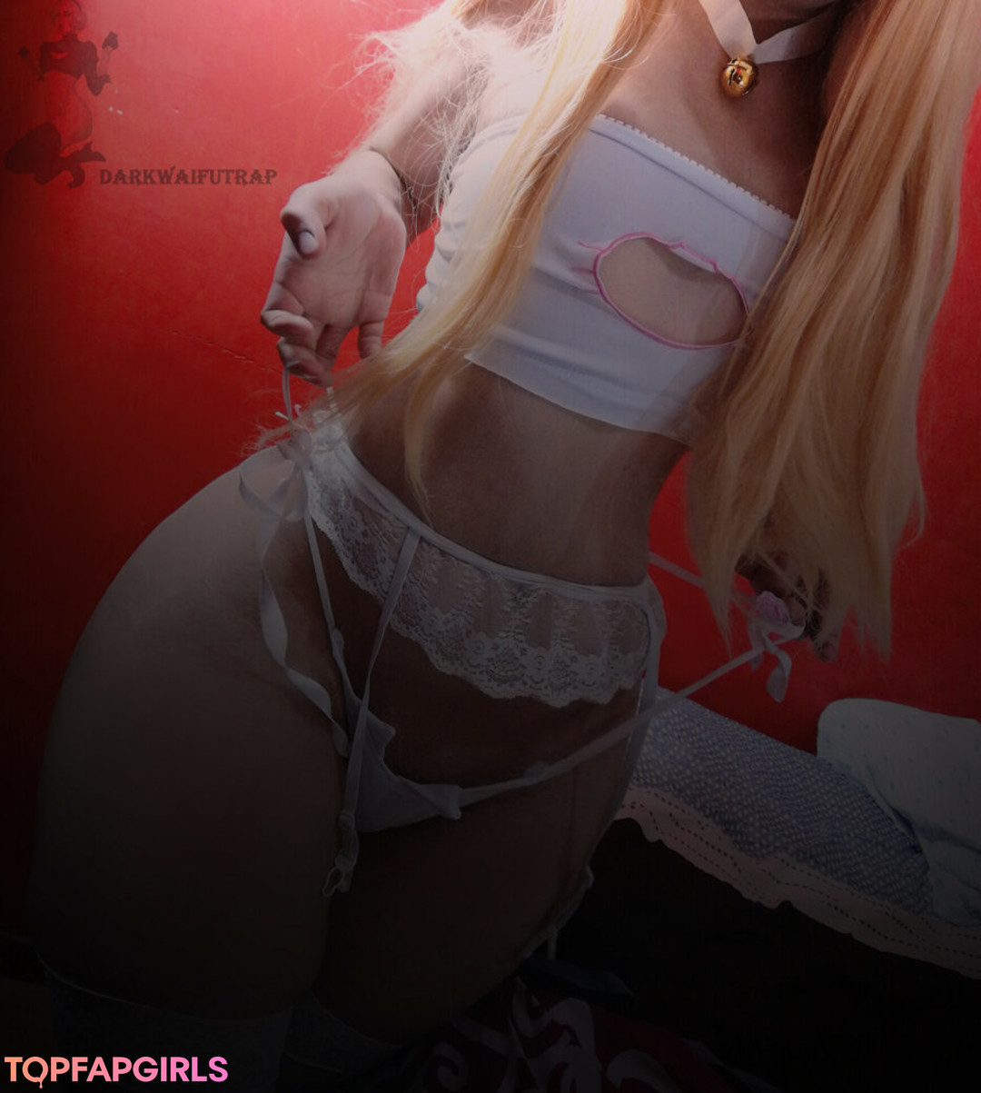 Photo nue de fuite OnlyFans de Darkwaifutrap #1102