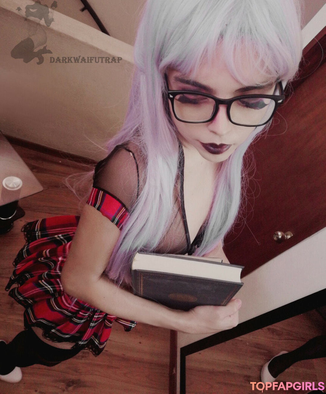 Photo nue de fuite OnlyFans de Darkwaifutrap #1241