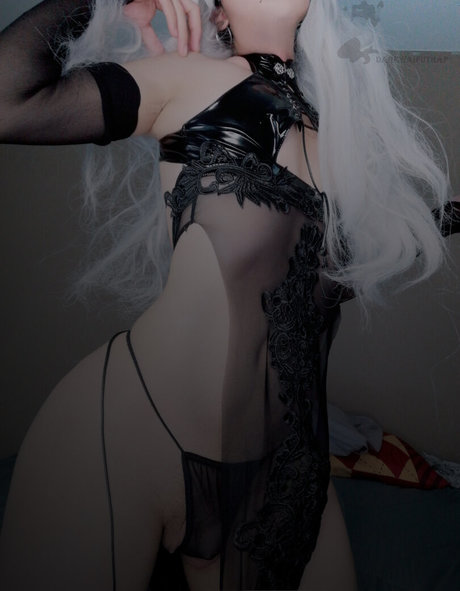 Darkwaifutrap