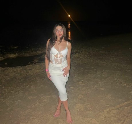 Photo nue de fuite OnlyFans de Alondra Delgado