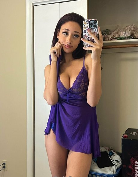 Photo nue de fuite OnlyFans de Yazbunny