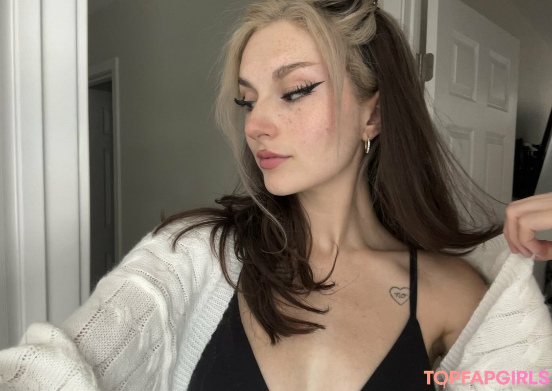 Photo nue de fuite OnlyFans de Busy B Asmr #1511