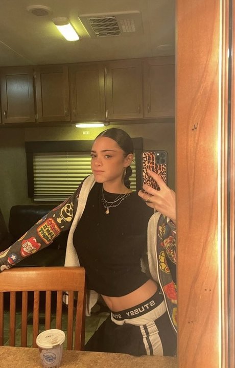 Luna Blaise