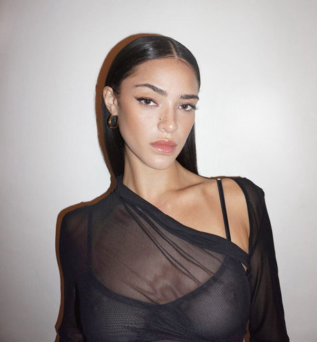 Luna Blaise