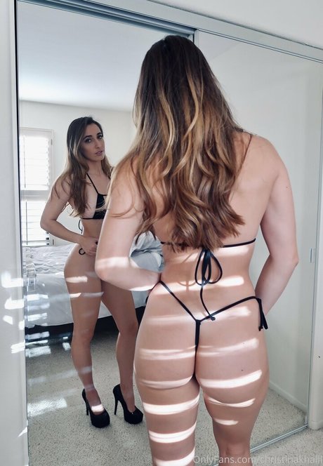 Photo nue de fuite OnlyFans de Christinakhalil