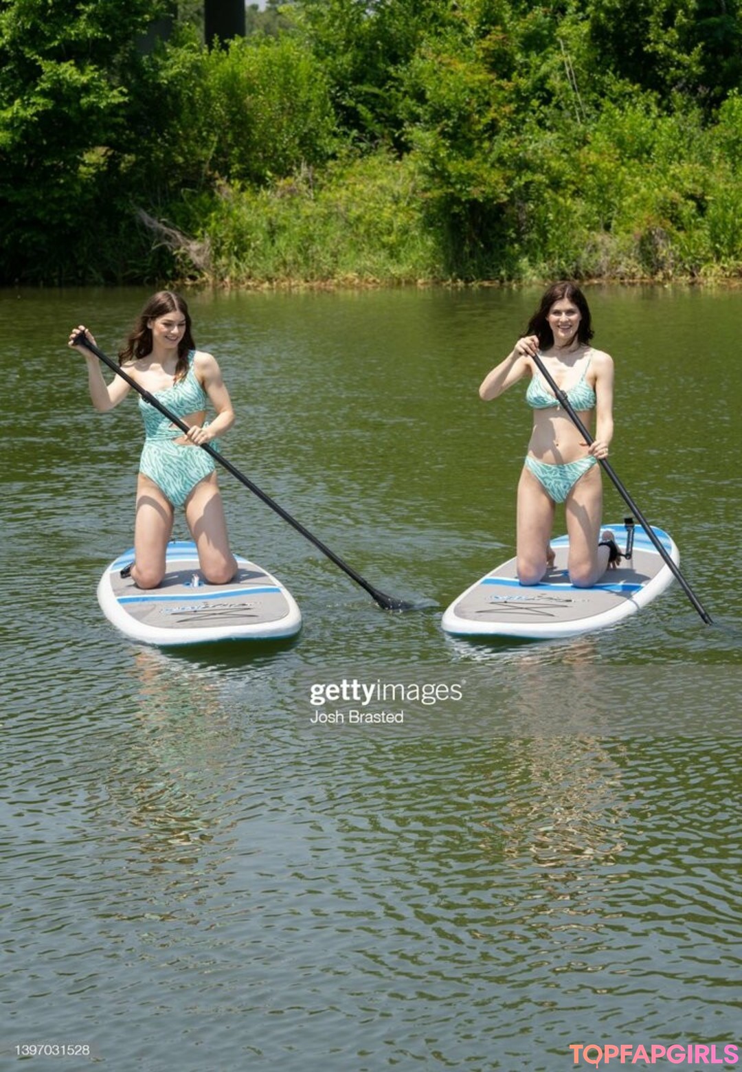 Photo nue de fuite OnlyFans de Alexandra Daddario #1273