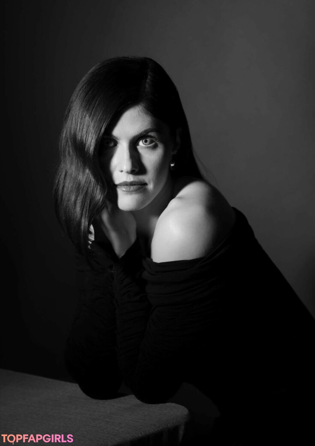 Photo nue de fuite OnlyFans de Alexandra Daddario #1336