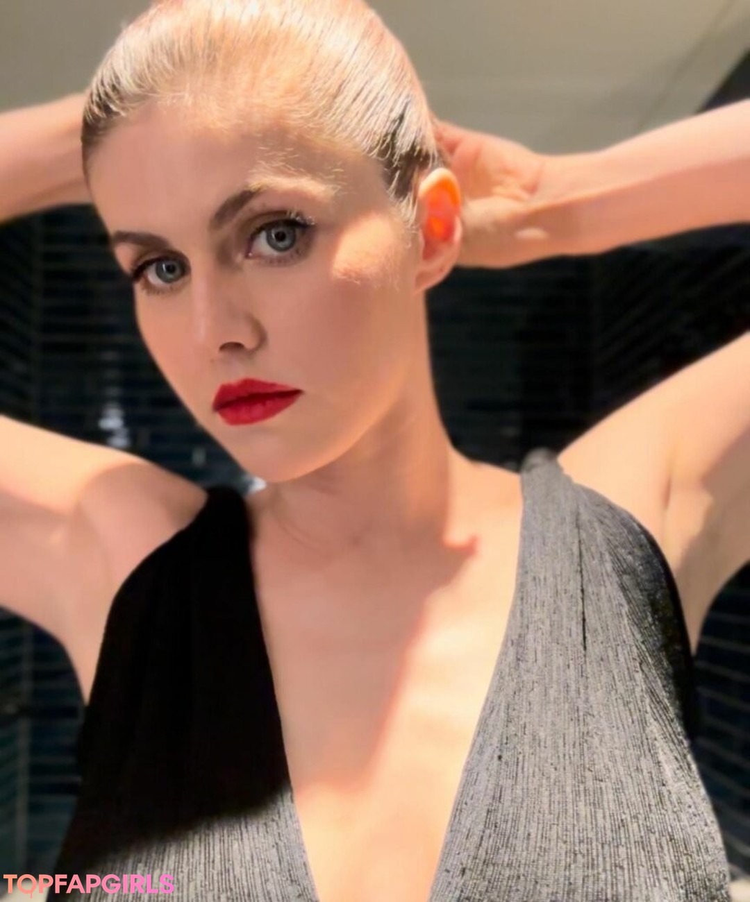 Photo nue de fuite OnlyFans de Alexandra Daddario #1384
