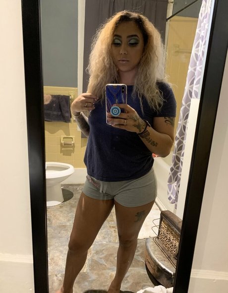 Photo nue de fuite OnlyFans de Nadiabynature