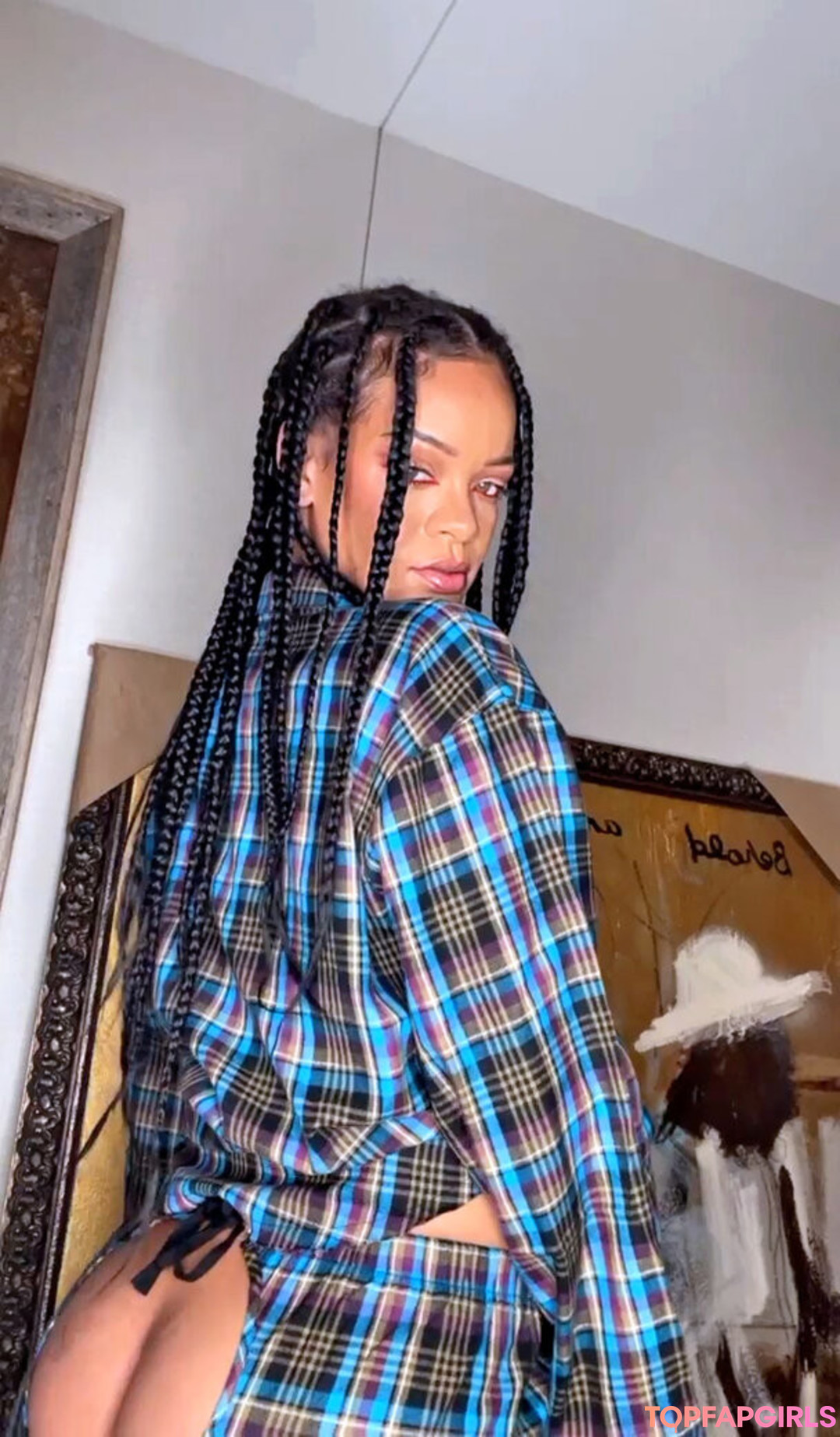 Photo nue de fuite OnlyFans de Rihanna #1003