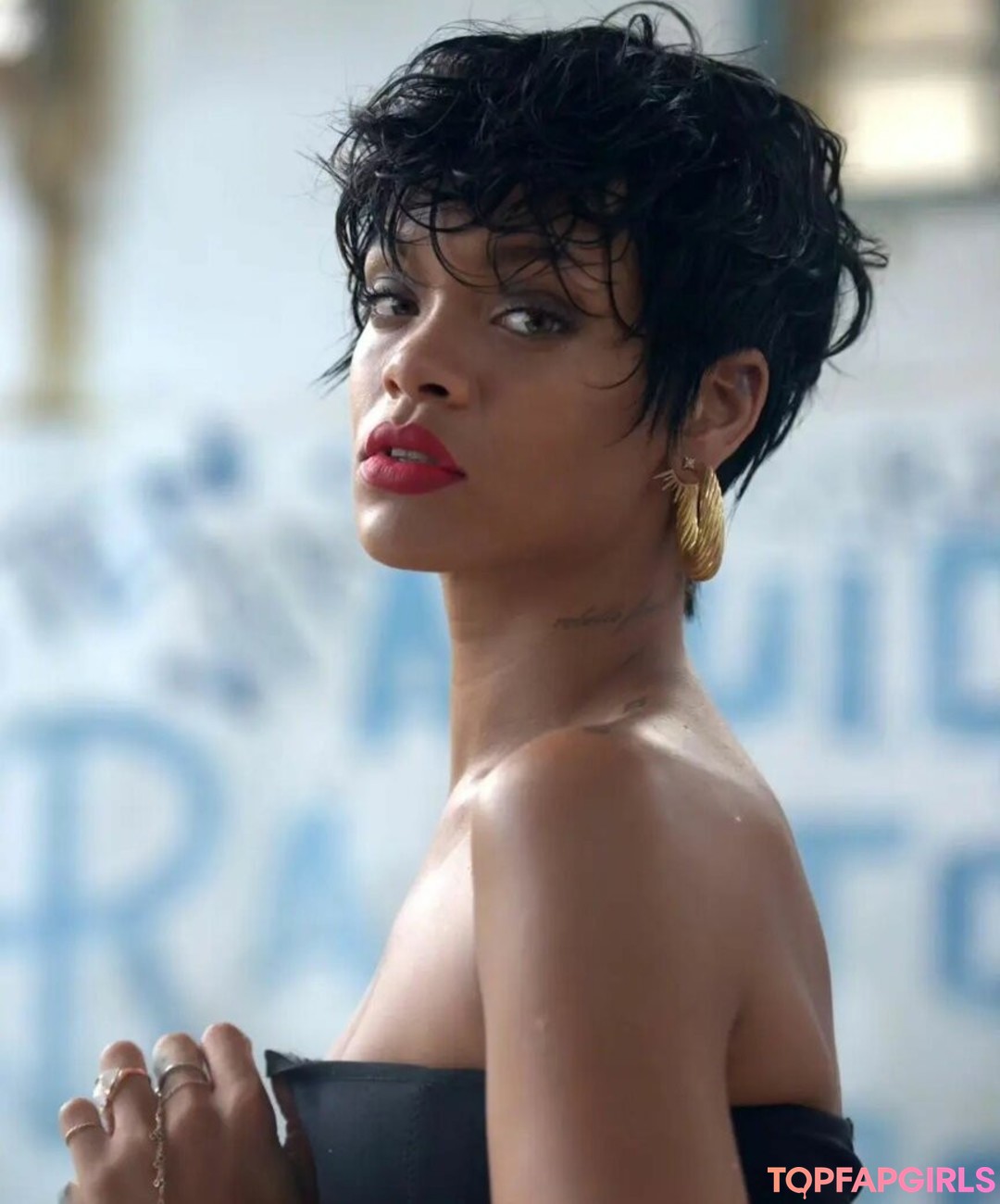 Photo nue de fuite OnlyFans de Rihanna #1294