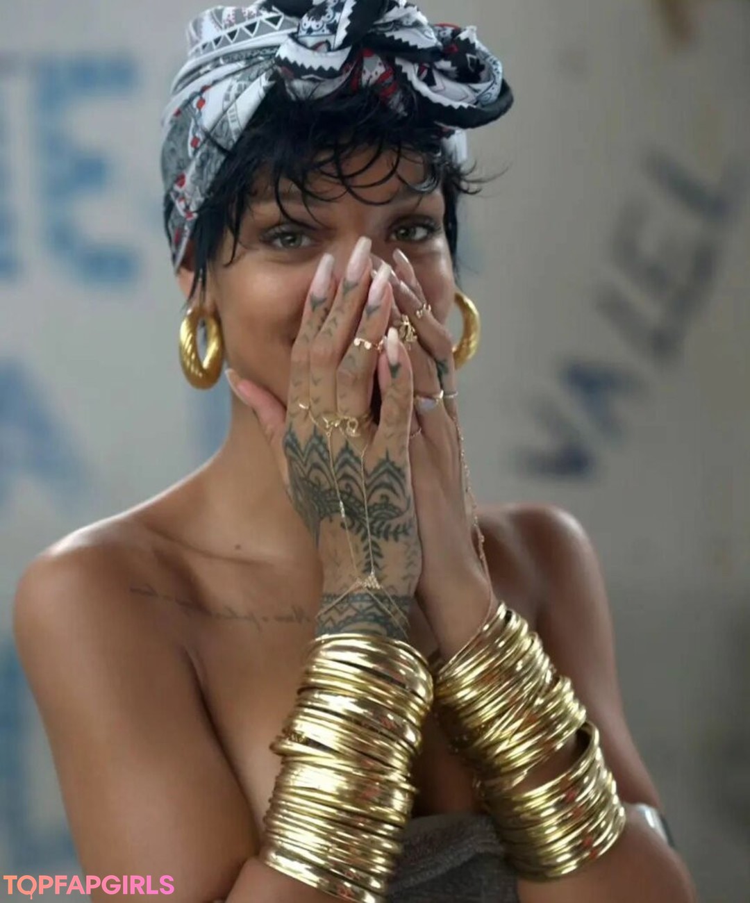 Photo nue de fuite OnlyFans de Rihanna #1295