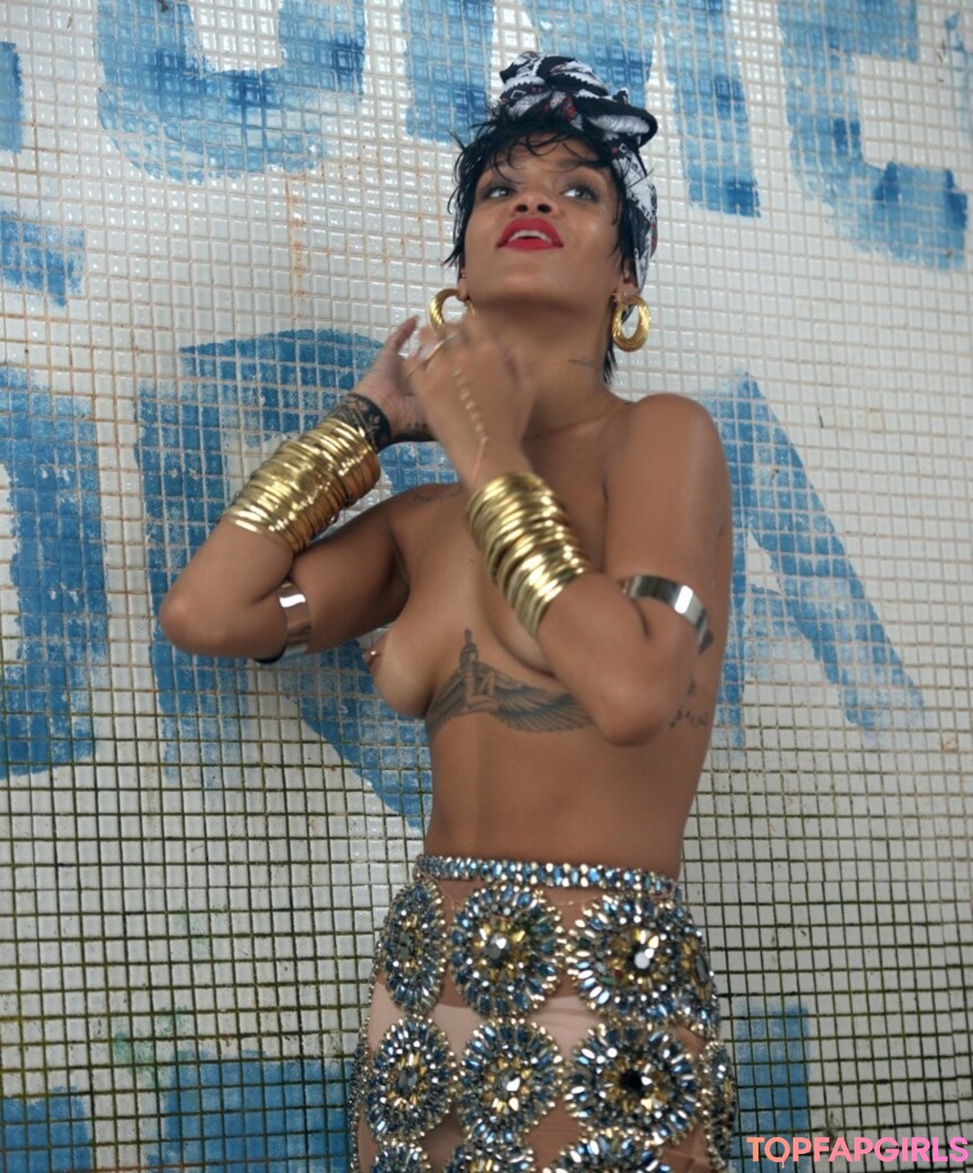 Photo nue de fuite OnlyFans de Rihanna #1329