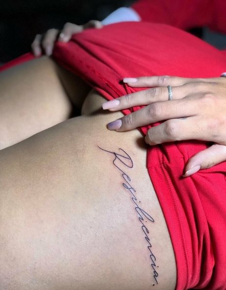 Photo nue de fuite OnlyFans de Paolavegaoficial