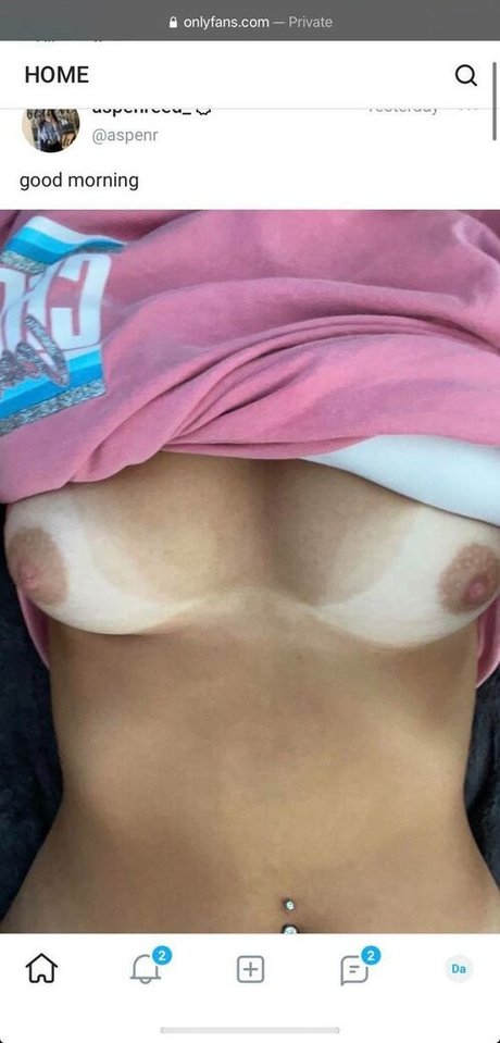 Photo nue de fuite OnlyFans de Aspen Reed