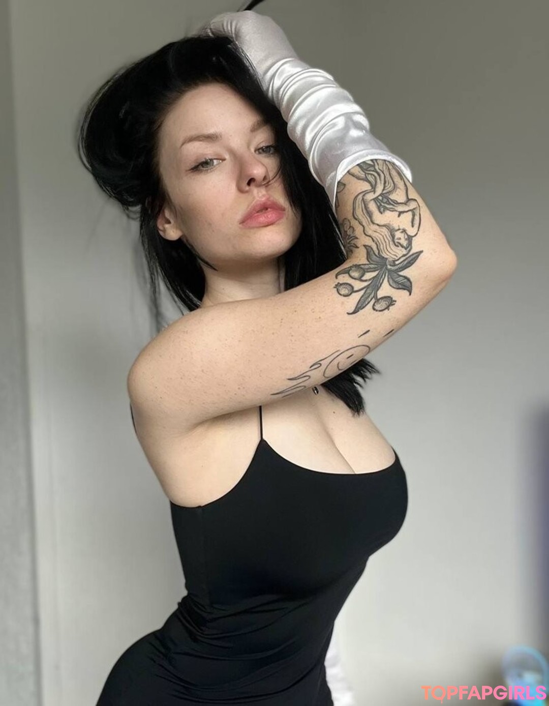 Photo nue de fuite OnlyFans de Innervus #1129