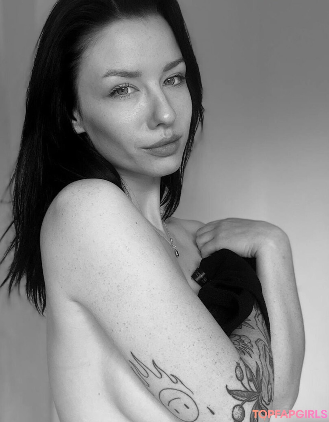 Photo nue de fuite OnlyFans de Innervus #1166