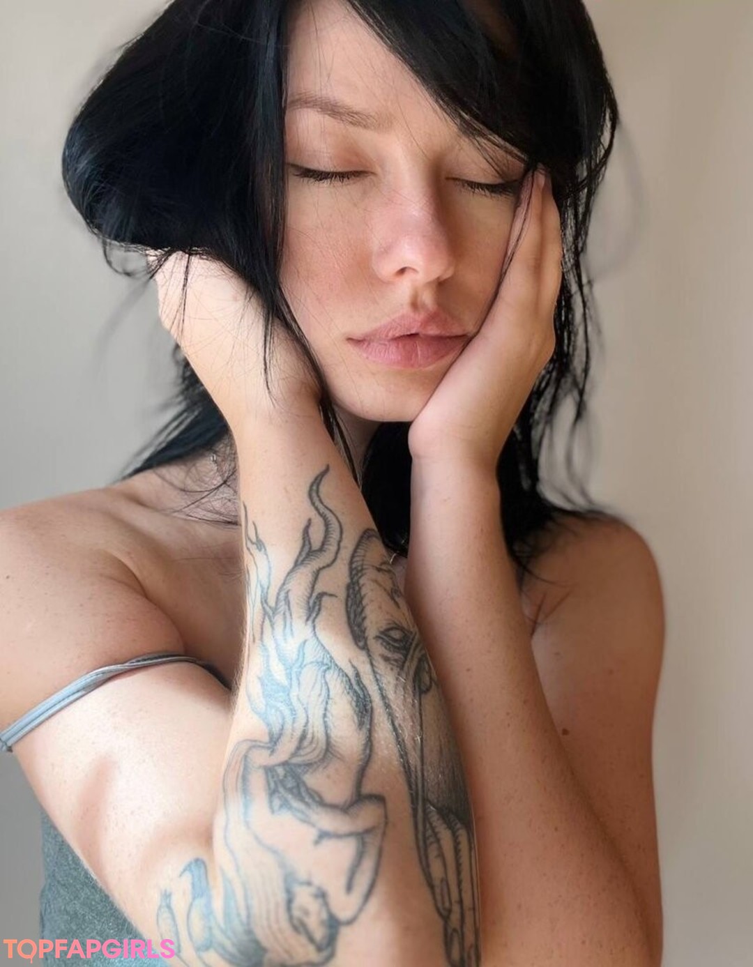 Photo nue de fuite OnlyFans de Innervus #1621