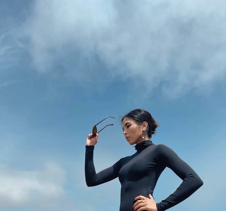 Photo nue de fuite OnlyFans de Anna Akana