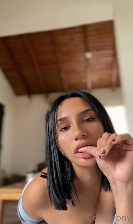 Photo nue de fuite OnlyFans de Hollybratty