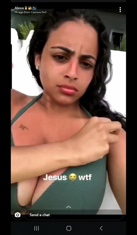 Photo nue de fuite OnlyFans de Alexa Attias