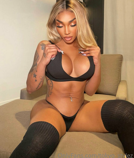 Photo nue de fuite OnlyFans de Tokyo Stylez