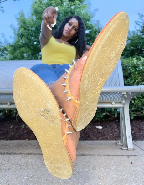 Haitian_babefeet