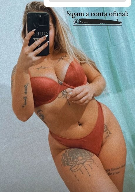 Photo nue de fuite OnlyFans de Adrii Rosado