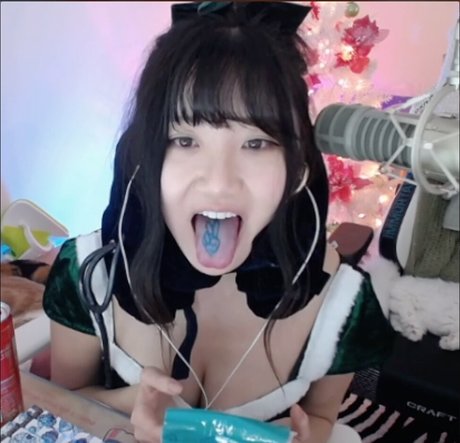 Photo nue de fuite OnlyFans de Ariasaki