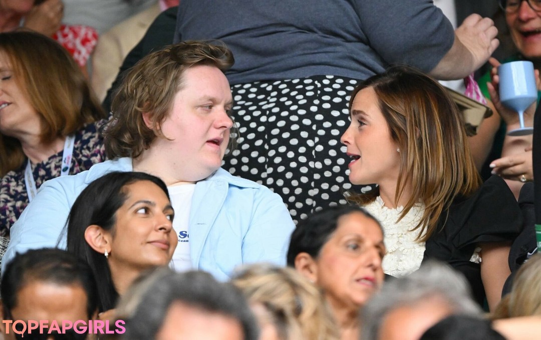 Photo nue de fuite OnlyFans de Emma Watson #1057