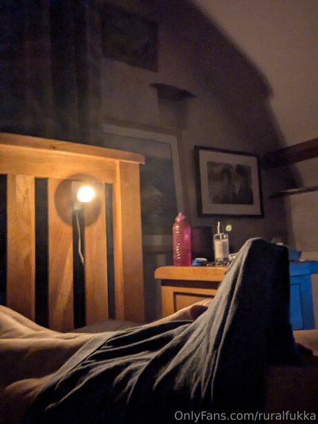 Photo nue de fuite OnlyFans de Ruralfukka