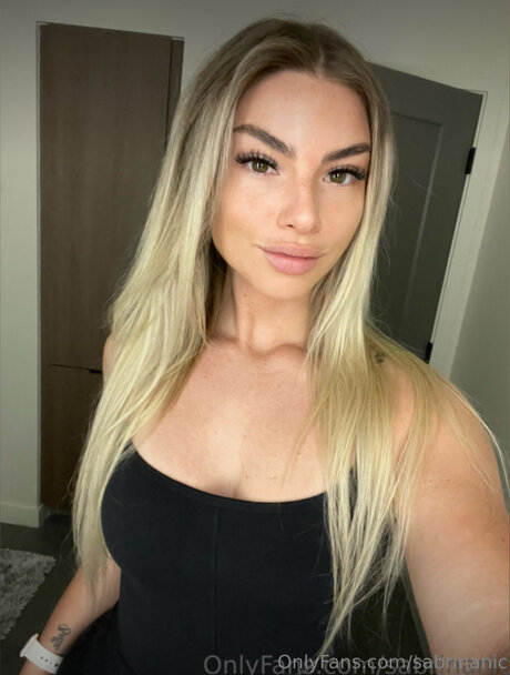 Photo nue de fuite OnlyFans de Sabrinanic