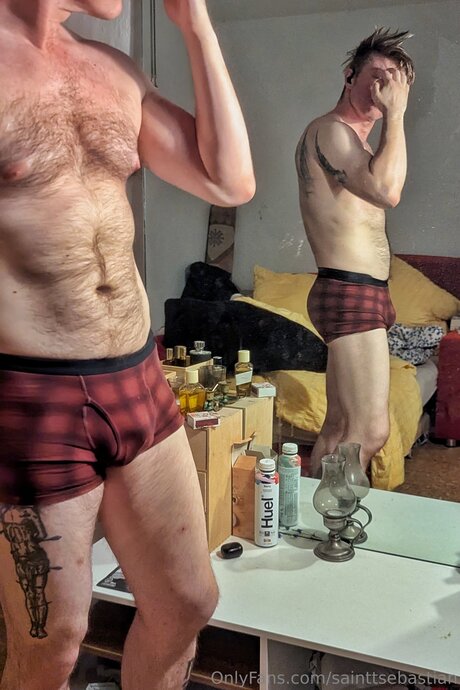 Photo nue de fuite OnlyFans de Sainttsebastian