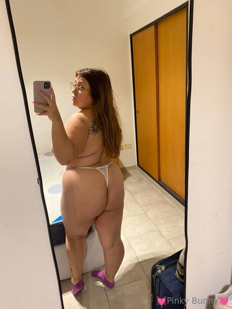 Photo nue de fuite OnlyFans de Pinkybunnys