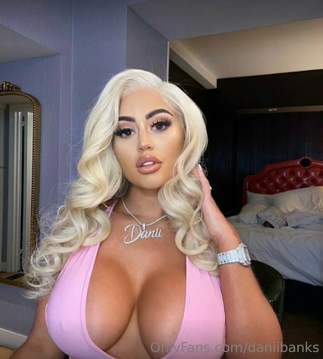 Photo nue de fuite OnlyFans de Daniibanks