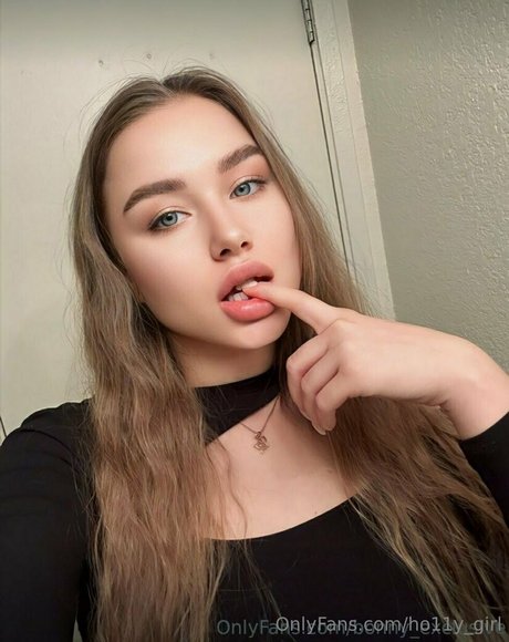 Photo nue de fuite OnlyFans de Ho11ygirl