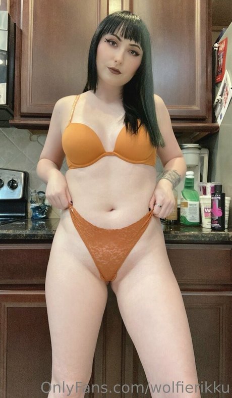 Photo nue de fuite OnlyFans de Wolfierikku